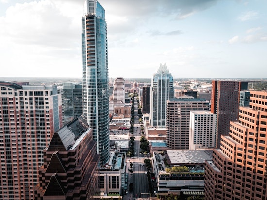 Top Austin news: Vandalized coffee shop seeks suspect; thousands without power after storms; more