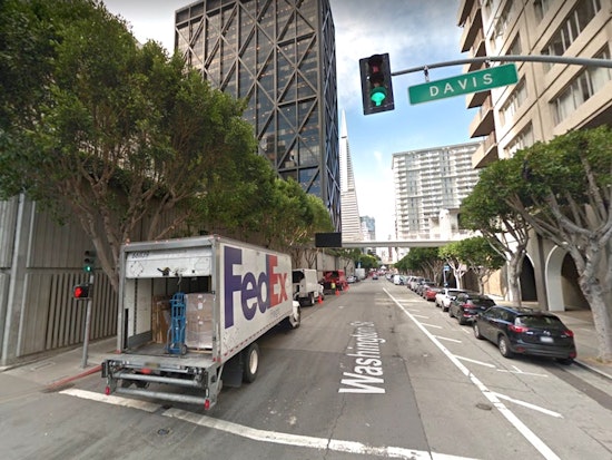 Man Threatens Financial District Pedestrians With Knife