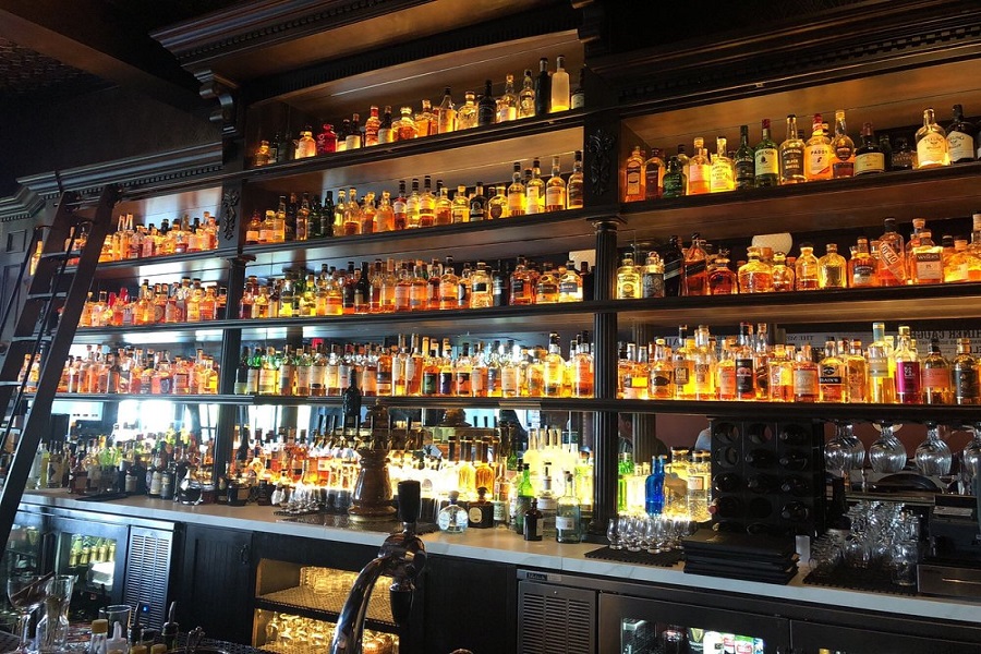 The 3 best cocktail bars in Omaha