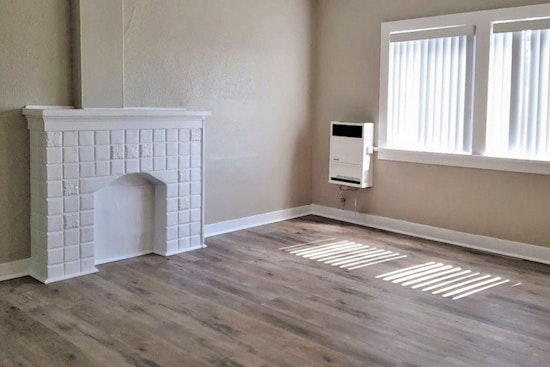 Renting in Long Beach: What's the cheapest apartment available right now?