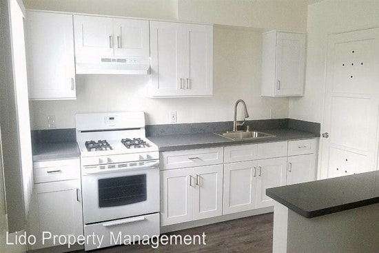 Renting in Santa Ana: What's the cheapest apartment available right now?
