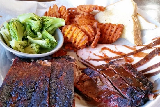 5 top spots for barbecue in Tulsa