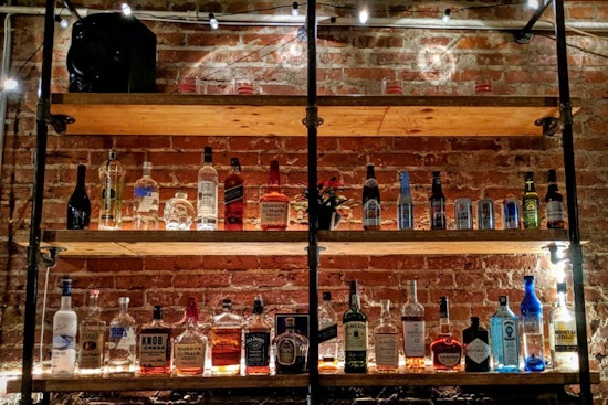 New bar Smitty’s now open in Petworth