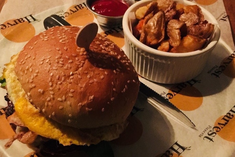 Jonesing for burgers? Check out Columbus's top 5 spots