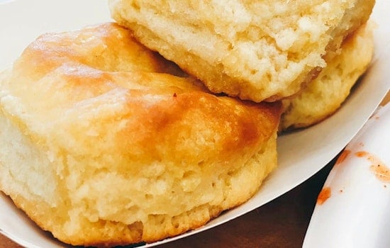 Explore the 5 most popular spots to eat in Memphis' Whitehaven-Coro Lake neighborhood