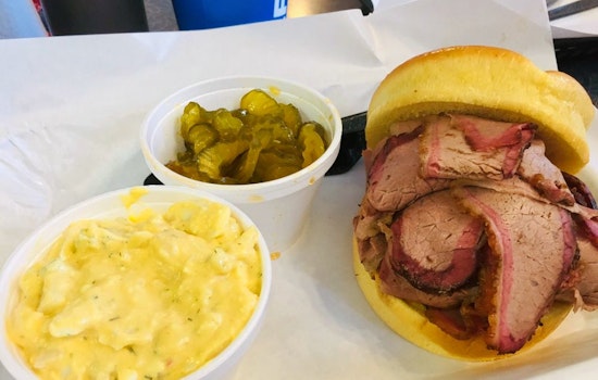 Your guide to the 4 most popular spots in St. Louis's Soulard neighborhood
