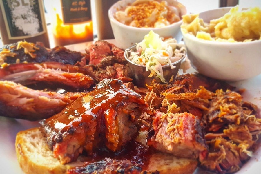 5 top spots for barbecue in St. Louis