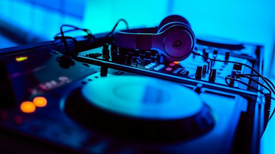 10 Top Female DJs In New York City