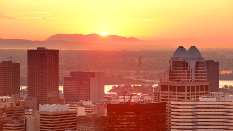 3 Spots to Catch a Montreal Sunrise