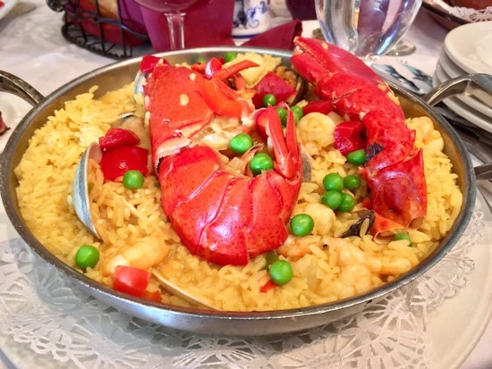5 top spots for seafood in Newark