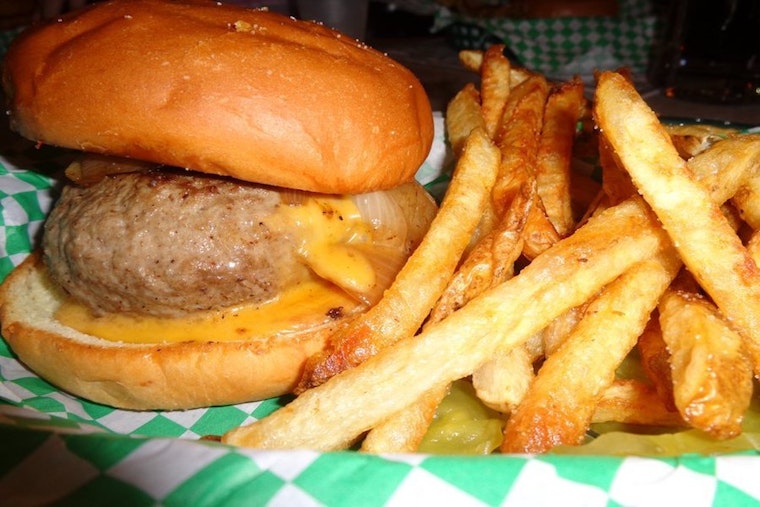 4 top spots for burgers in Saint Paul