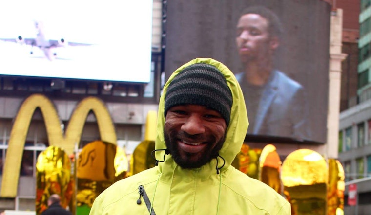 A Conversation With a Stranger in Times Square