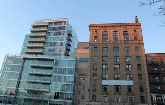 A Look at the Weird Architectural Juxtapositions of New York City