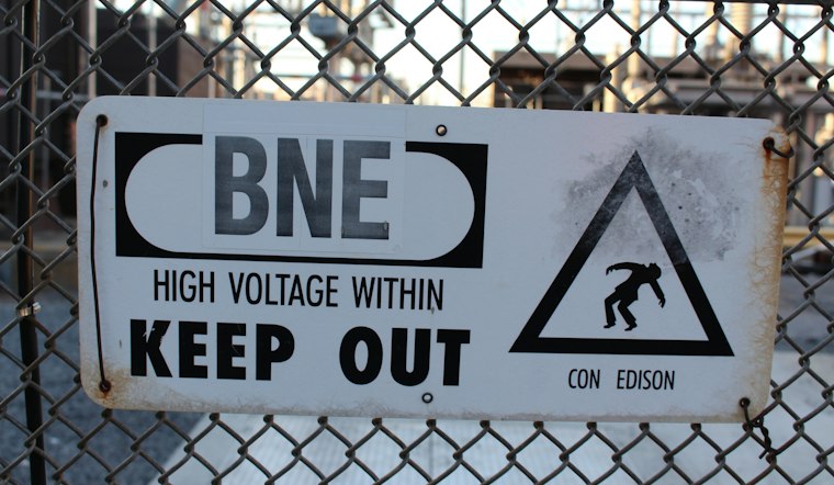 B.N.E. Tags New York With Stickers