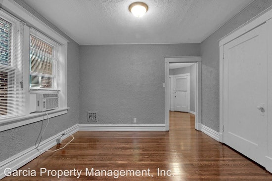 What will $700 rent you in North Hampton, right now?