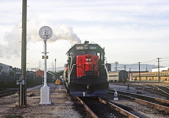 Top San Jose news: City threatens to sue Union Pacific; downtown street fair returns; more