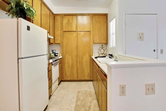 The most affordable apartment rentals in the Colony, Anaheim