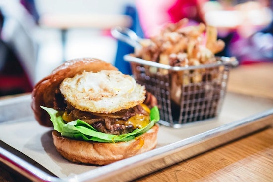 Craving burgers? Here are Atlanta's top 5 options