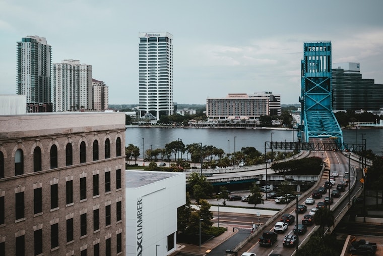 Top Jacksonville news: Nonprofit launches free transport service for vets; budget updates; more