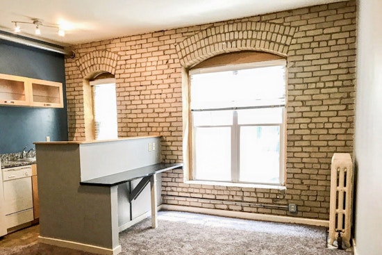 The lowest priced apartment rentals in Elliot Park, Minneapolis