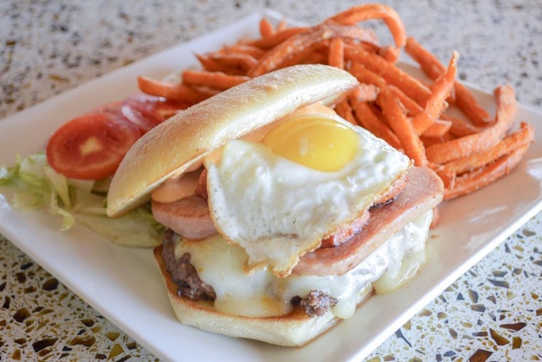 The 3 best Hawaiian spots in Phoenix