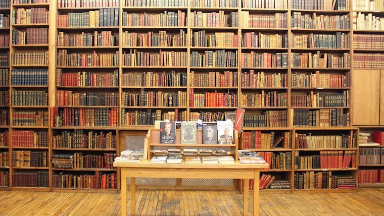 In Search of New York's Stranded Treasures
