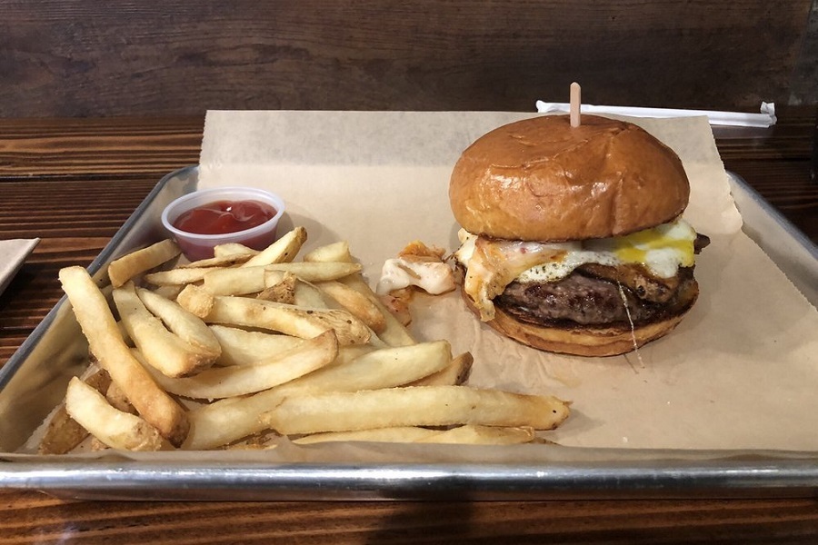 The 4 Best Spots To Score Burgers In Santa Ana   Braizen 