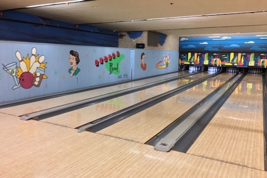 Explore the 4 top spots in Minneapolis' St Anthony West neighborhood