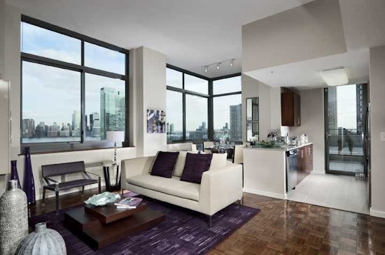 Renting in Jersey City: What will $3,200 get you?