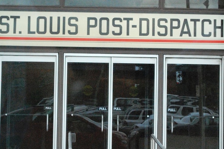 Top St. Louis news: Paper's error helps fire up Bruins; some cops in Facebook probe taken off street