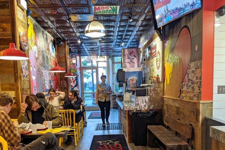 Score hot dogs and more at Lake View's new Devil Dawgs