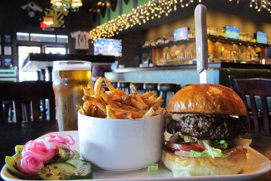 The 4 best spots to score burgers in Los Angeles