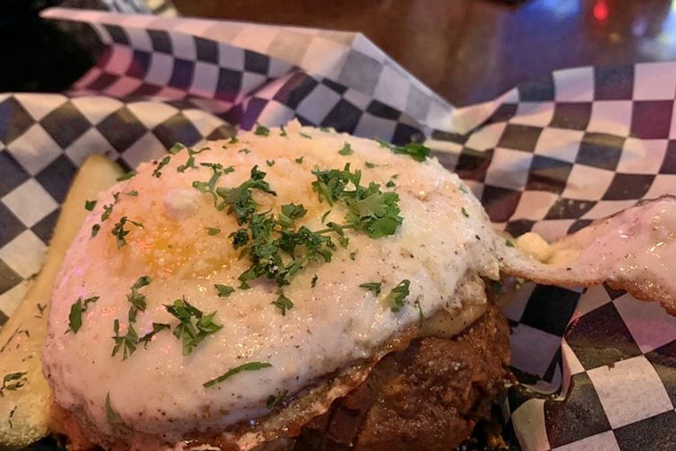 New Shadyside traditional American spot Franks Bar & Grill opens its doors