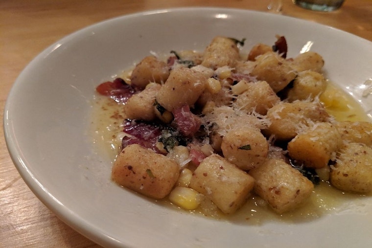 New East Passyunk French spot Bistro La Bête opens its doors