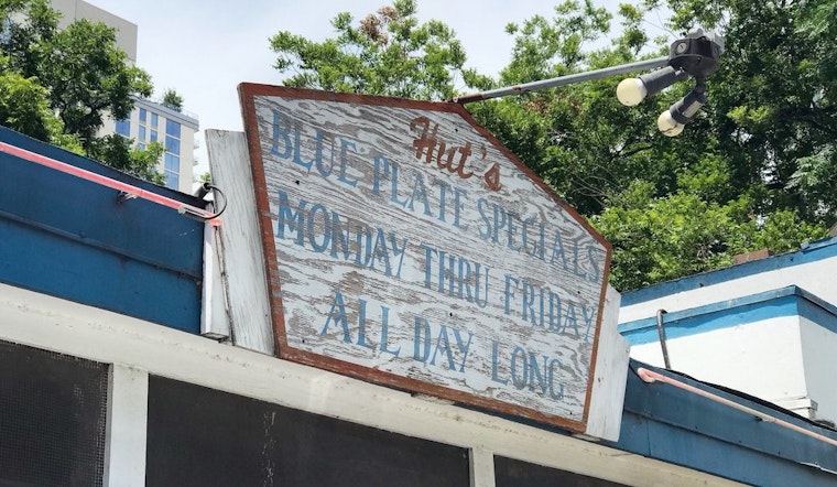 Top Austin news: City most congested in Texas; neighbors say farewell to Hut's Hamburgers; more