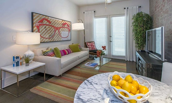 Renting in Atlanta: What will $1,900 get you?