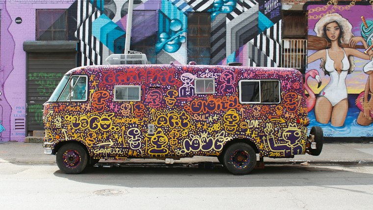 The Mobile Vintage Shop Sells NY Cool For Cheap