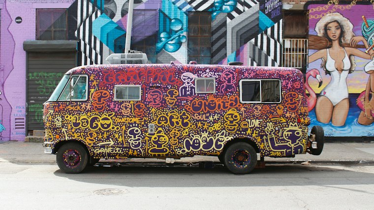 The Mobile Vintage Shop Sells NY Cool For Cheap