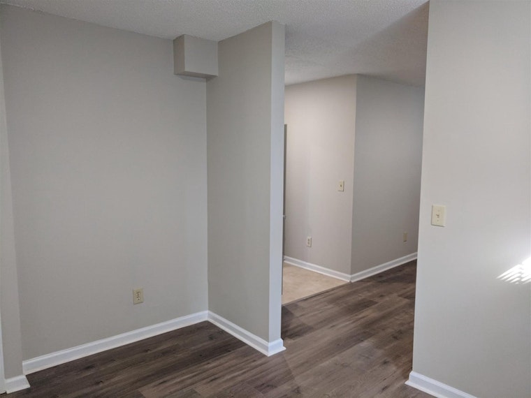 The lowest priced apartment rentals in West End Park, Nashville