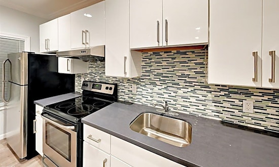 Renting in Oakland: What will $1,900 get you?