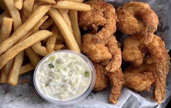 Three Brothers Restaurant brings seafood and more to Taylor Berry
