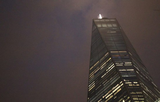 What It’s Like to Stand Right Underneath the Freedom Tower