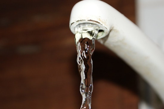 Top Chicago news: Lead warning issued for water; first black-owned South Side urgent care opens