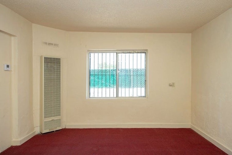 Renting in El Paso: What's the cheapest apartment available right now?
