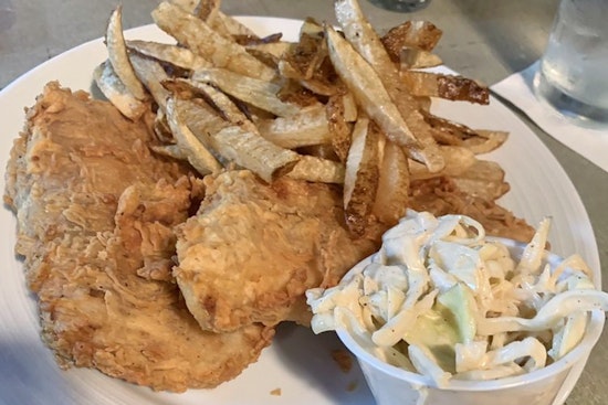 New bar HopScotch Bar & Grill now open in Ledroit Park