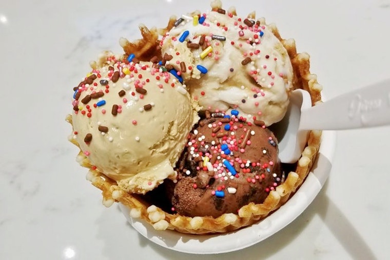 Find ice cream and frozen yogurt and more at NoDa's new Jeni's Splendid Ice Creams