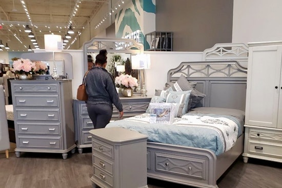 New Bob's Discount Furniture store now open in Southwest
