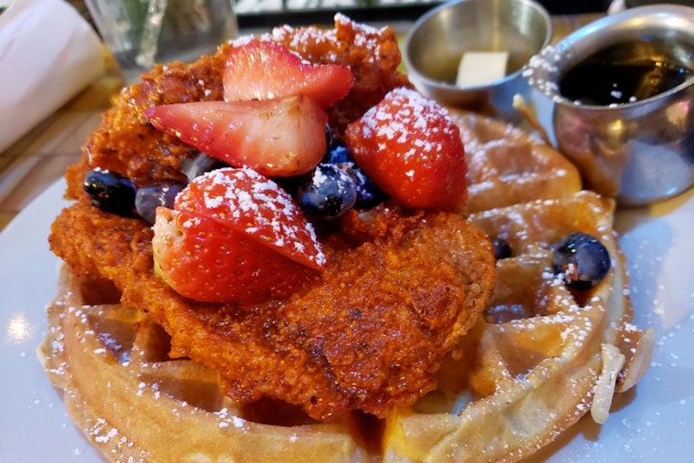 Explore the 3 most popular spots in Nashville's Hermitage Hills neighborhood