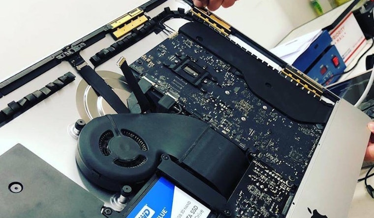 New smartphone and computer repair spot Smart Fix now open in Southfork