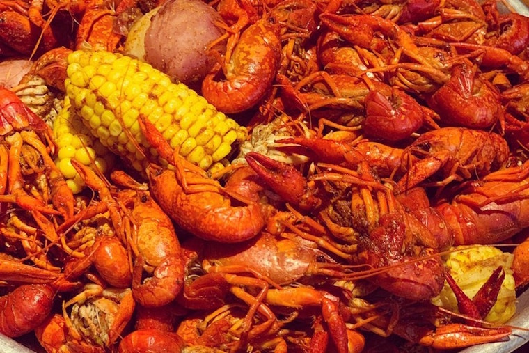 Craving crawfish? Here are the top 4 seafood restaurants in Arlington